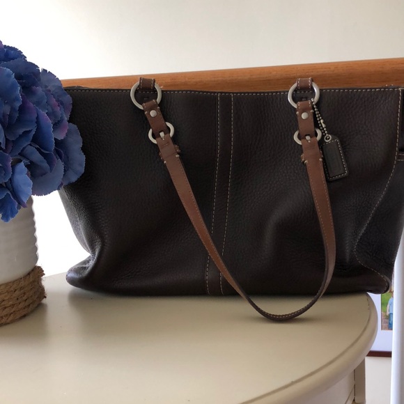 Coach Bags Coach Tote Bag With Zipper Poshmark